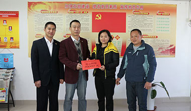 用真情鑄就希望，用愛心傳遞生命