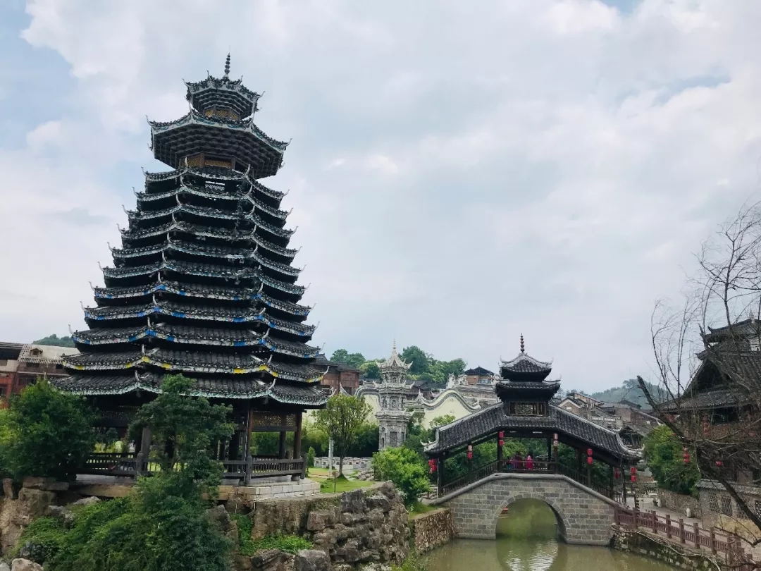 1560392528921266.jpg 1560392528921266.jpg