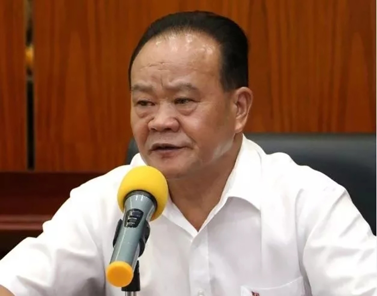 1566440751594678.jpg 640.webp (3).jpg