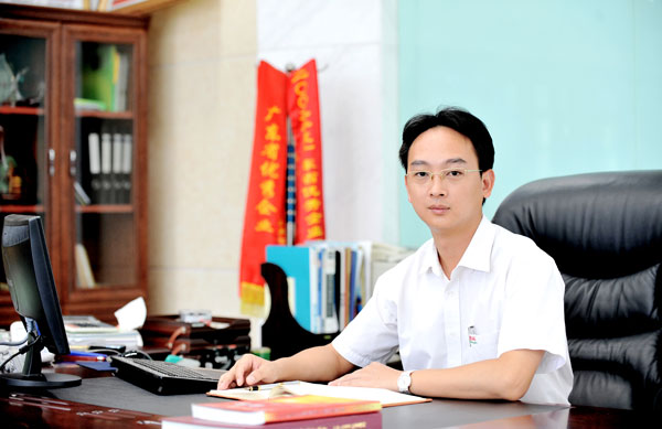 1532941142529533.jpg zhurongye.jpg