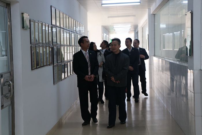 1533273280395586.jpg 2.jpg