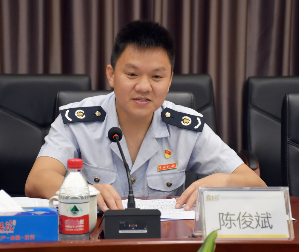 1619138113810459.jpg 3 國家稅務總局東源縣稅務局稅務顧問團代表陳俊斌.jpg